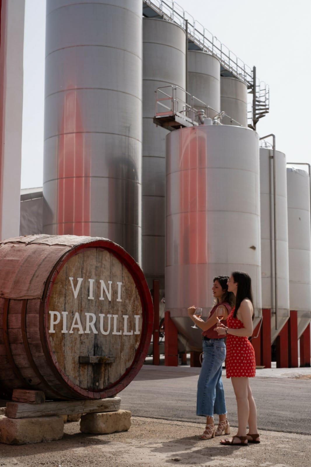 Foto silos in cantina